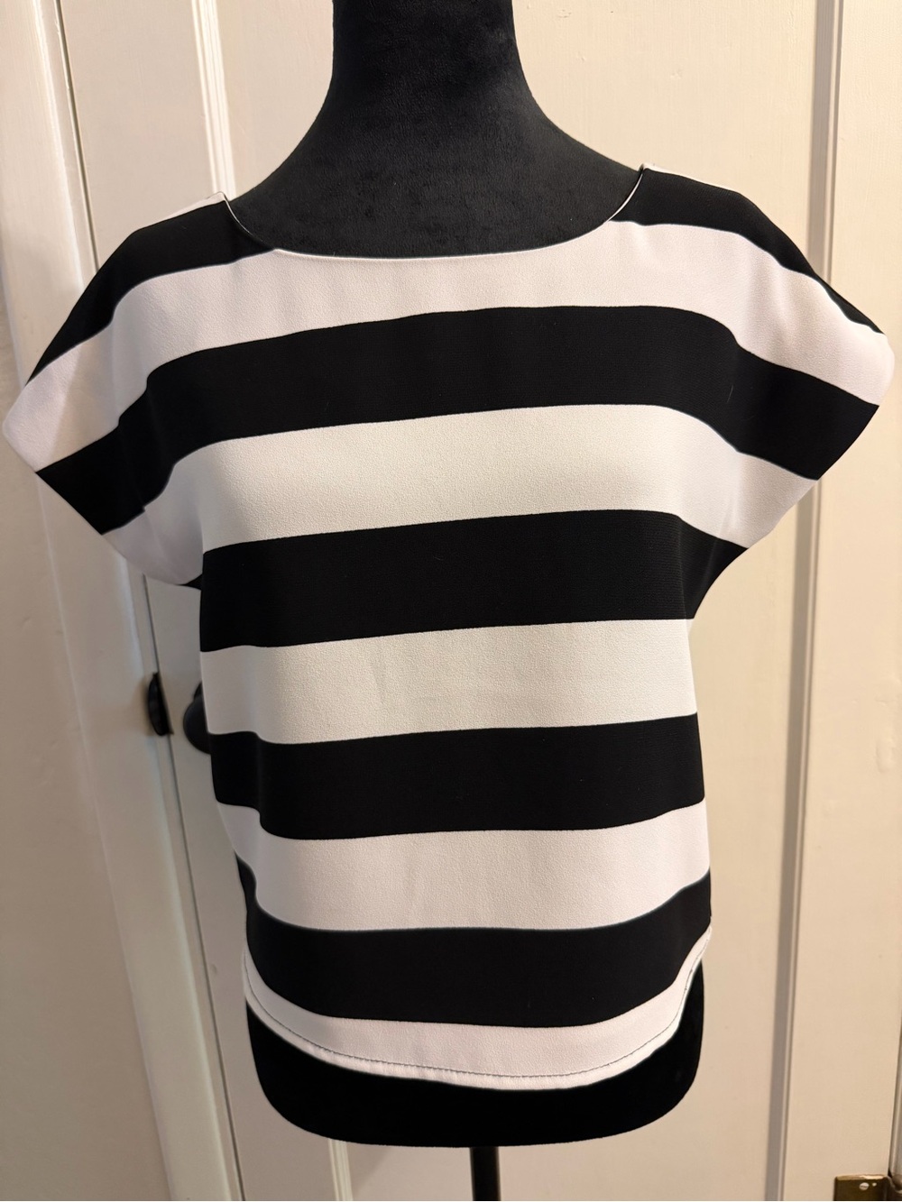 Sam Edelman Black & White Striped Short Sleeve Women’s Top